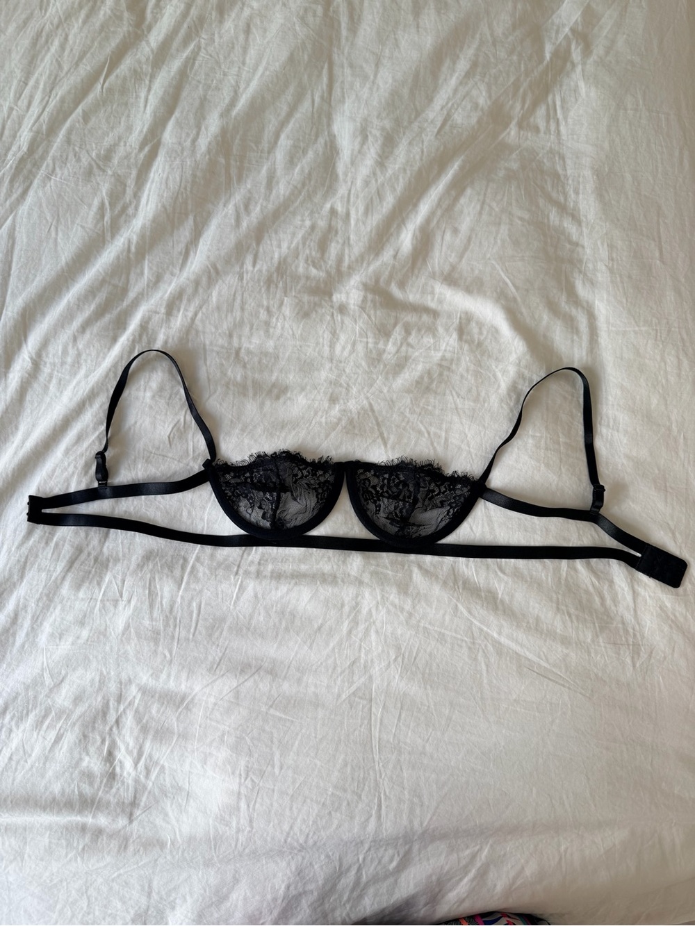 Sheer Lace Underwire Bra - Black